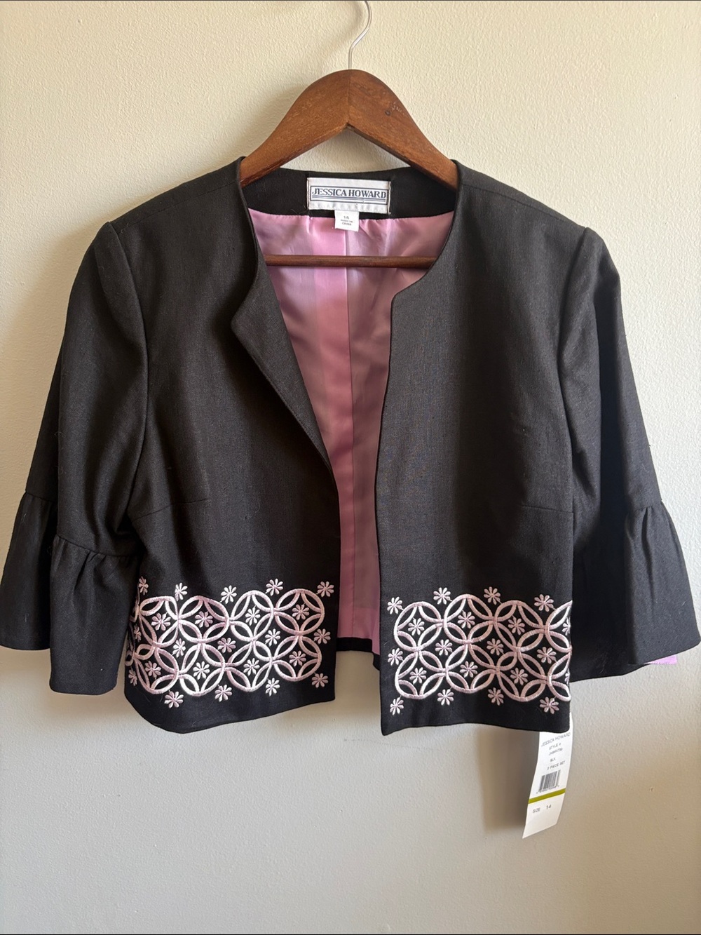 Jessica Howard Cropped Embroidered Jacket Black Pink Floral Trim NWT Size 14
